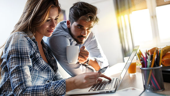 Transparenz. Die CDU Online-Offensive. shutterstock_618395183.jpg