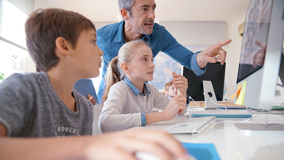 Jugend/Bildung. Mit der CDU ins 4.0 Zeitalter. BildungJugend.jpg